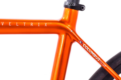 USED Cinelli Veltrix Columbus Carbon Road Bike 52cm Shimano 105 2x11 speed Hydraulic Disc Blue Orange