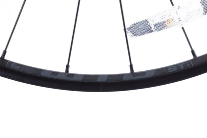USED WTB ST i23 700C Alloy Wheelset 700C CL Disc 100x12mm Thru Axle Shimano HG All-Road/Gravel Tubeless