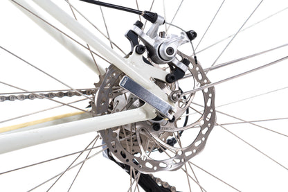 USED Public R18 Disc Steel Hybrid / Commuter Bike Small Shimano Sora 2x9 speed White