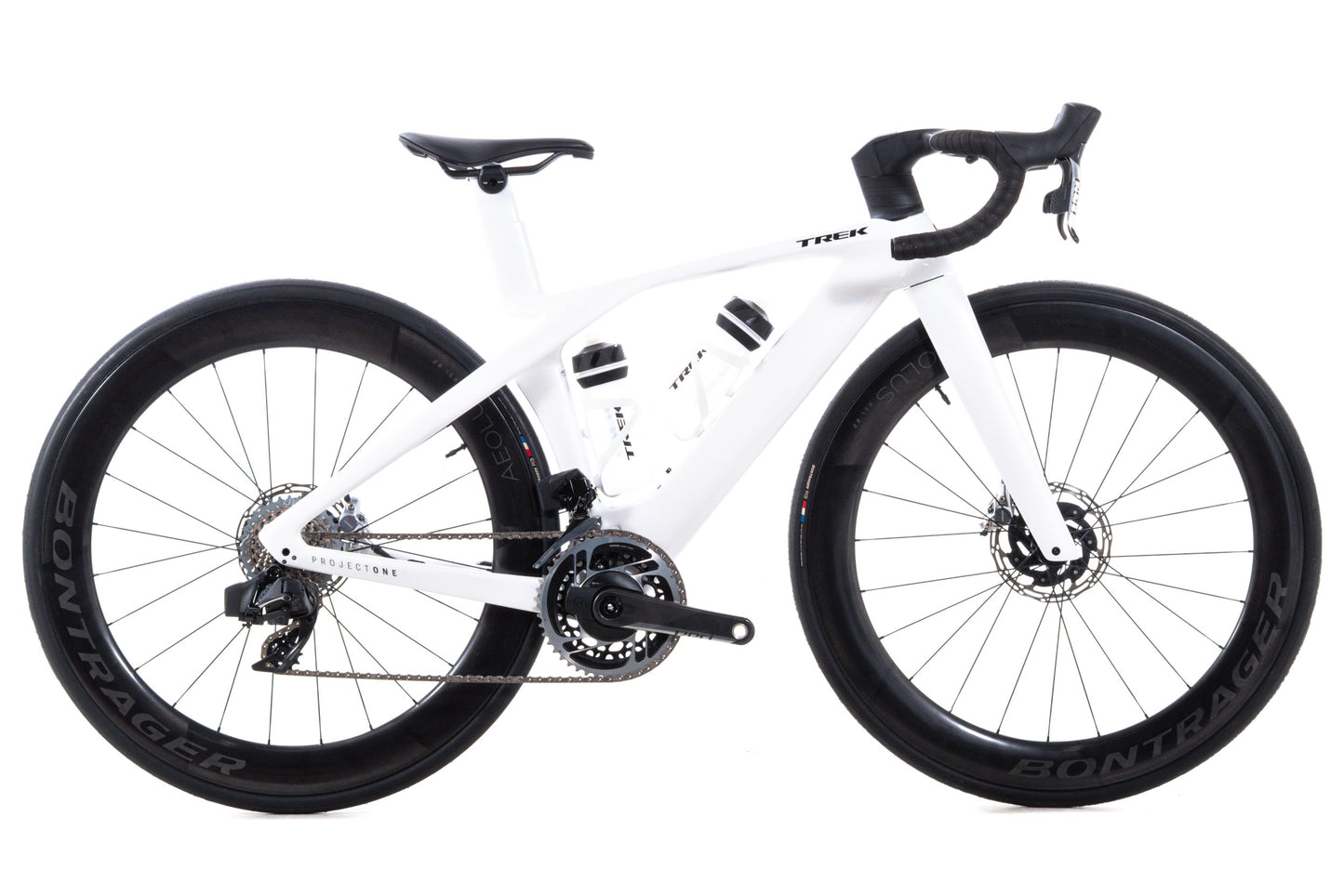 USED 2024 Trek Madone SLR 9 Gen 7 Project One 47cm Road Bike SRAM Red eTap AXS 2x12 White