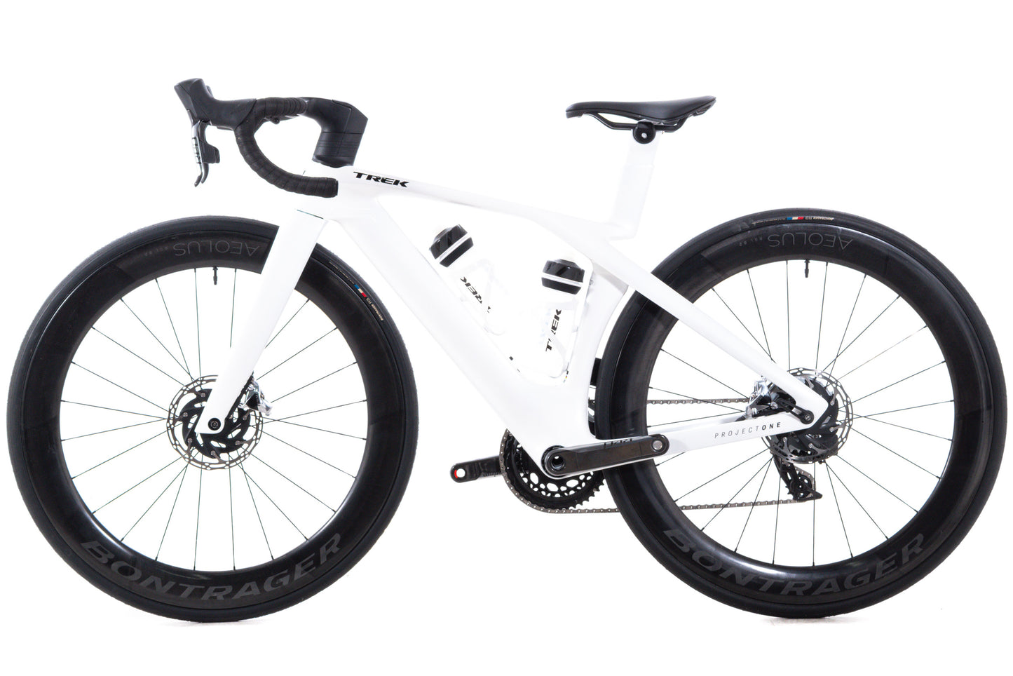 USED 2024 Trek Madone SLR 9 Gen 7 Project One 47cm Road Bike SRAM Red eTap AXS 2x12 White