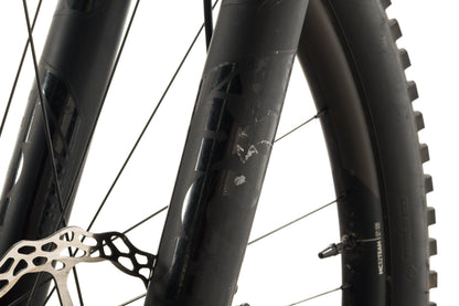 USED 2023 Orbea Rise M10 Carbon E-Mountain Bike Raw/Gray XL Deore XT 1x12 Fox Factory w/ Range Extender