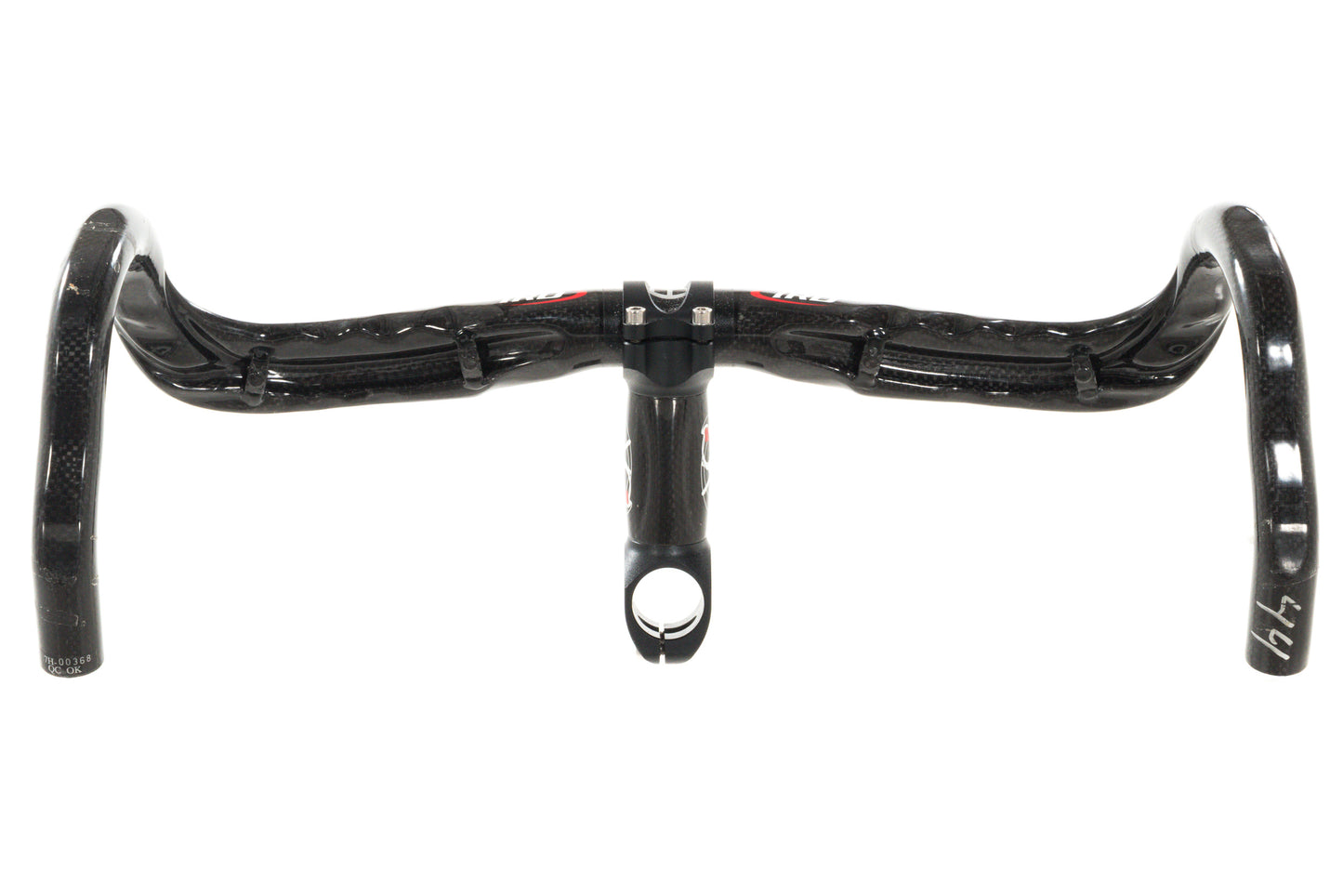 USED IRD B2 Carbon Aero Drop Handlebar w/ Stem