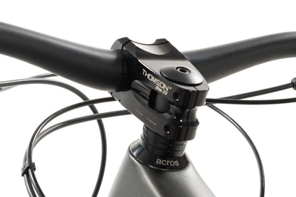 USED 2023 Orbea OCCAM M30 LT Med Mountain Bike Full Sus Trail Green Nobl 29" Carbon Wheels Shimano XT