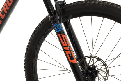 USED 2023 Santa Cruz Blur R TR / Carbon C Large 29" Full Suspension Mountain Bike SRAM NX Eagle Black