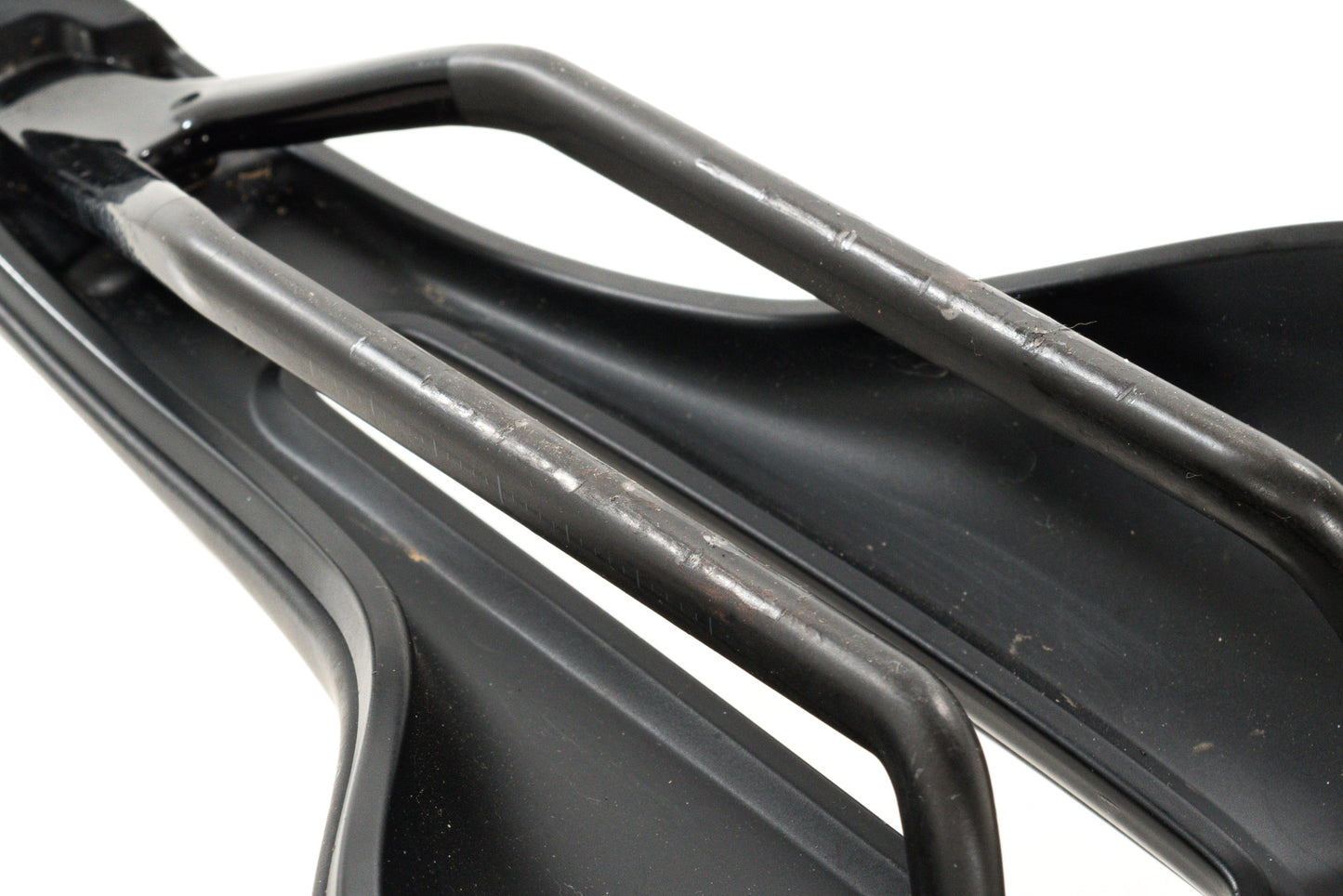 USED Bontrager Verse Pro 155mm Carbon Rail Cutout Saddle