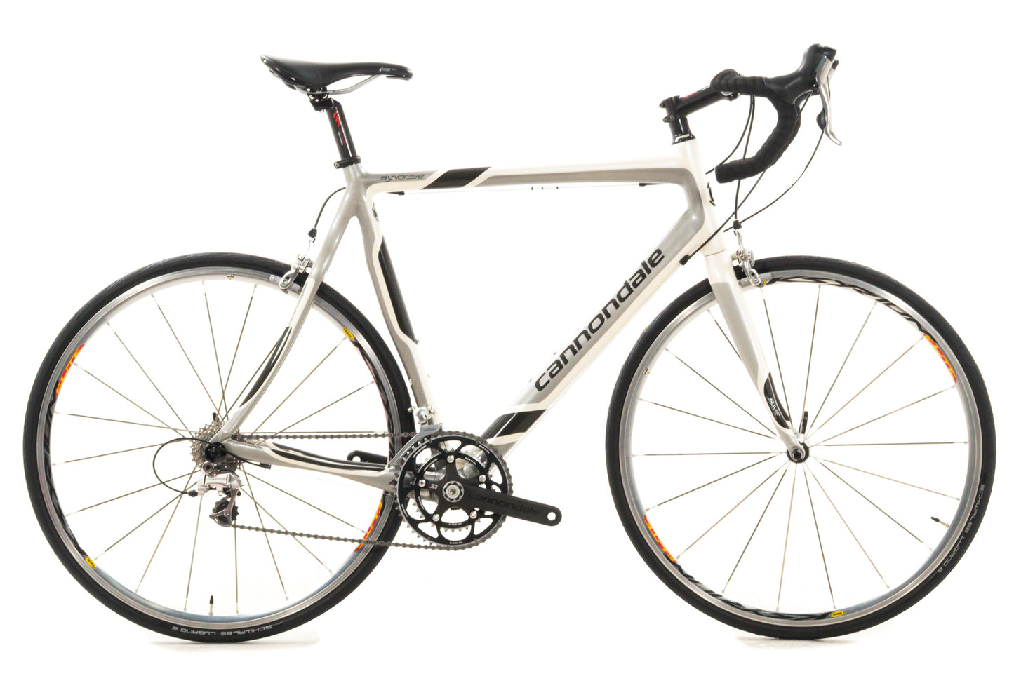 USED Early 2000s Cannondale Synapse 60cm Endurance Road Bike Shimano Ultegra/Dura-Ace 2x10 speed White