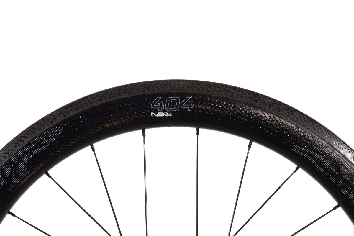 USED Zipp 404 NSW 700C Road Bike Carbon Wheelset Rim Brake Quick Release Shimano HG 11 speed