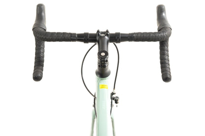 NEW *demo*  2022 Liv Avail 3 Large Aluminum Endurance Road Bike Shimano Claris 2x8 speed