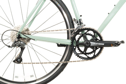 NEW *demo*  2022 Liv Avail 3 Large Aluminum Endurance Road Bike Shimano Claris 2x8 speed