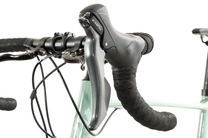 NEW *demo*  2022 Liv Avail 3 Large Aluminum Endurance Road Bike Shimano Claris 2x8 speed