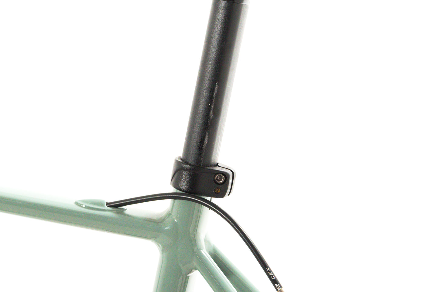 NEW *demo*  2022 Liv Avail 3 Large Aluminum Endurance Road Bike Shimano Claris 2x8 speed