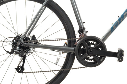 NEW *demo* Giant Escape Disc 2 XL Aluminum Hybrid Bike 2x8 speed Hydraulic Dark Silver