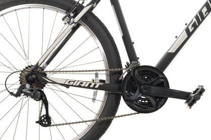 NEW *demo* Giant ATX Large Aluminum Hardtail 27.5" Mountain Bike 3x7 speed Black