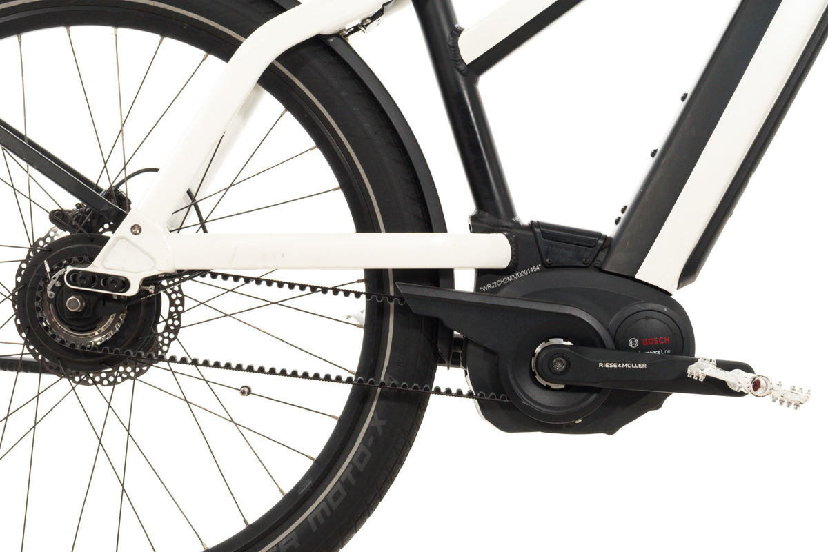 USED 2018 Riese & Muller Charger Nuvinci Medium - Class 3 Electric Hybrid Commuter Bike