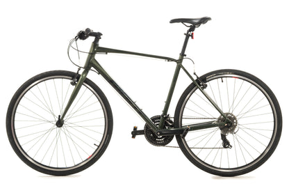 USED 2022 Giant Escape Large Aluminum Hybrid Bike Shimano 3x7 Green