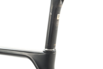 USED 2019 Canyon Ultimate SLX DB 8.0 Medium Carbon Road Bike Frame Black