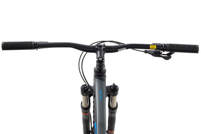 NEW *demo 2022 Giant Talon 1 Large 29" Hardtail Mountain Bike Shimano Deore 1x10 speed Aluminum Black