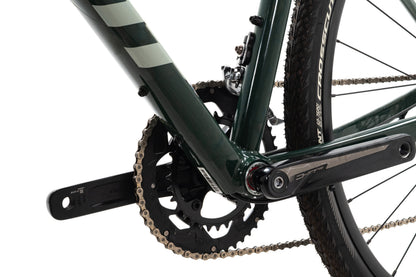 NEW *demo 2021 Giant Revolt 2 M/L Aluminum Gravel All-Road Bike Shimano Sora 2x9 speed