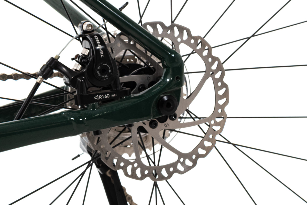 NEW *demo 2021 Giant Revolt 2 M/L Aluminum Gravel All-Road Bike Shimano Sora 2x9 speed