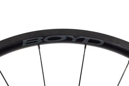 NEW out of box Boyd Carbon Wheelset 700C w/ White T11 Industries HG 11 speed Quick Release Rim Brake