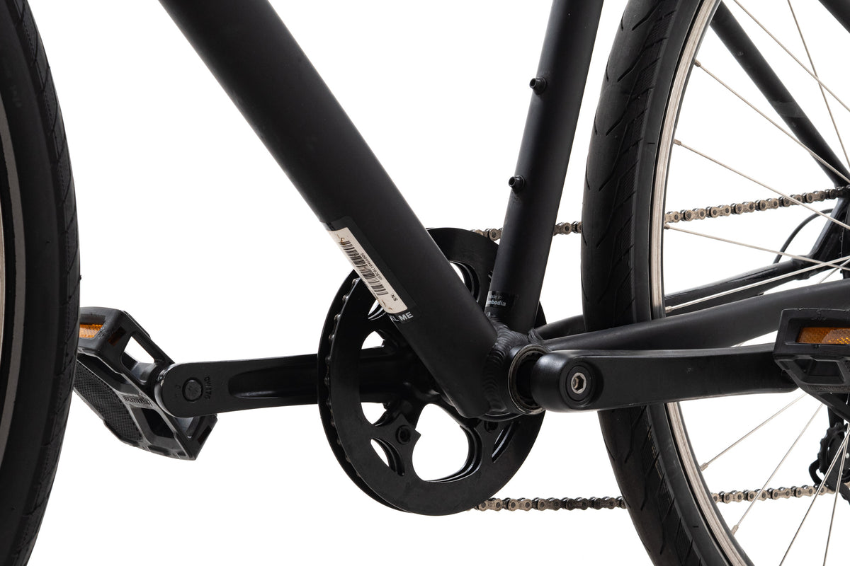 USED 2022 Specialized Crossroads 1.0 Medium Hybrid Bike 1x7 Black