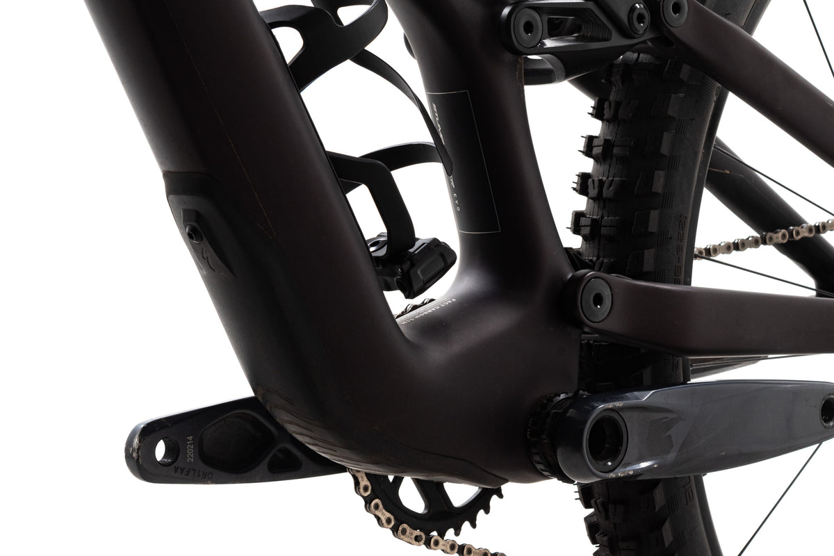 USED 2023 Specialized Stumpjumper Evo Comp Carbon S2 29" Full Suspension Mountain Bike SRAM GX Eagle 1x12 Black