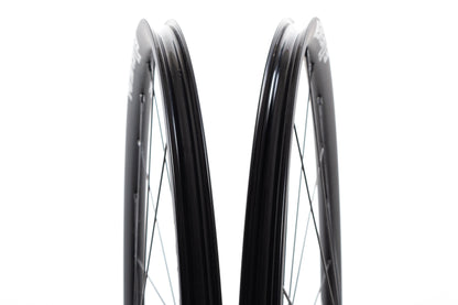 NEW (take off) E11even 700C Alloy Wheelset w/ DT Swiss 370 CL Disc Hubs