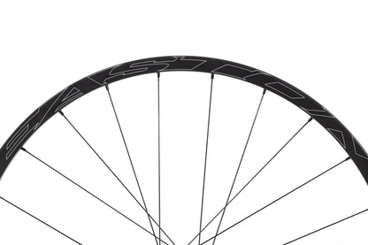 USED Easton EC90 XC 700C Carbon Wheelset 6-Bolt Disc Quick Release Shimano HG 10 speed Freehub