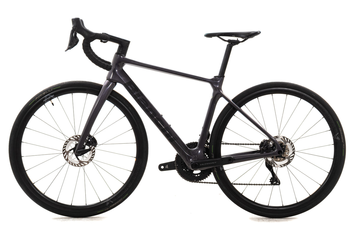 USED 2025 Bianchi Infinito Ultegra Di2 50cm Road Bike 2x12 speed Disc Carbon Wheels