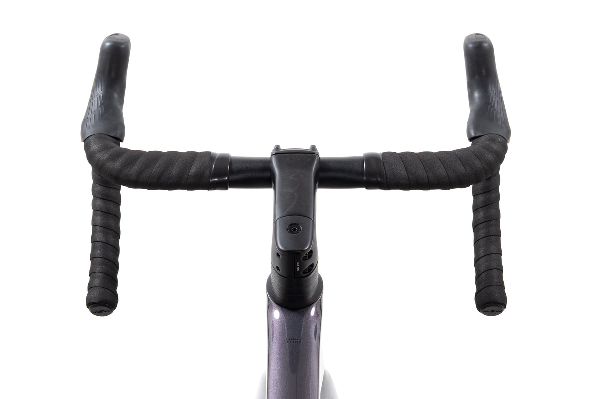 USED 2025 Bianchi Infinito Ultegra Di2 50cm Road Bike 2x12 speed Disc Carbon Wheels