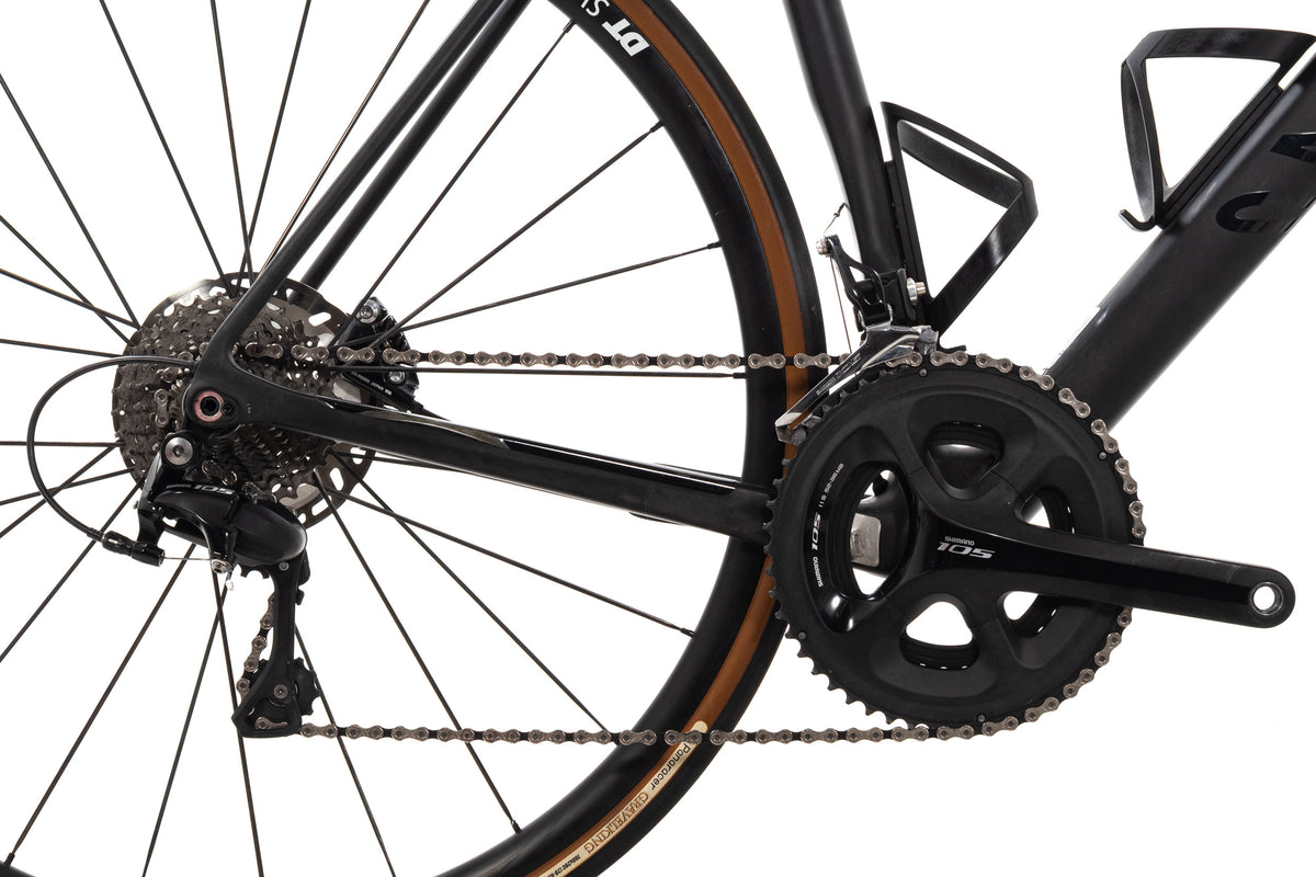 USED 2017 Canyon Endurace CF SL Large Carbon Disc Road Bike Shimano 105 2x11 speed Black