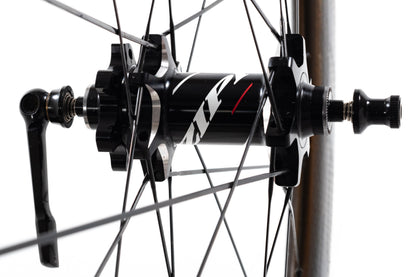 USED Zipp 404 Carbon QR 6-Bolt Disc Wheelset