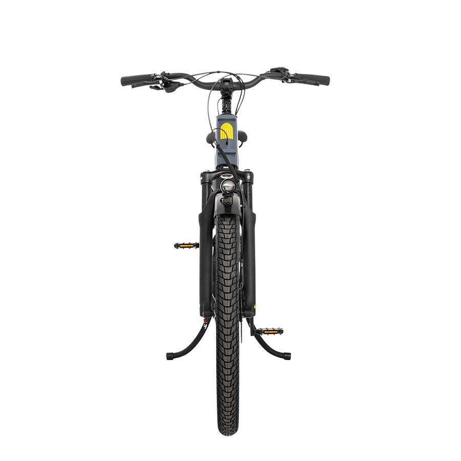NEW Yuba Boda Boda Cargo eBike Indigo, 500Wh