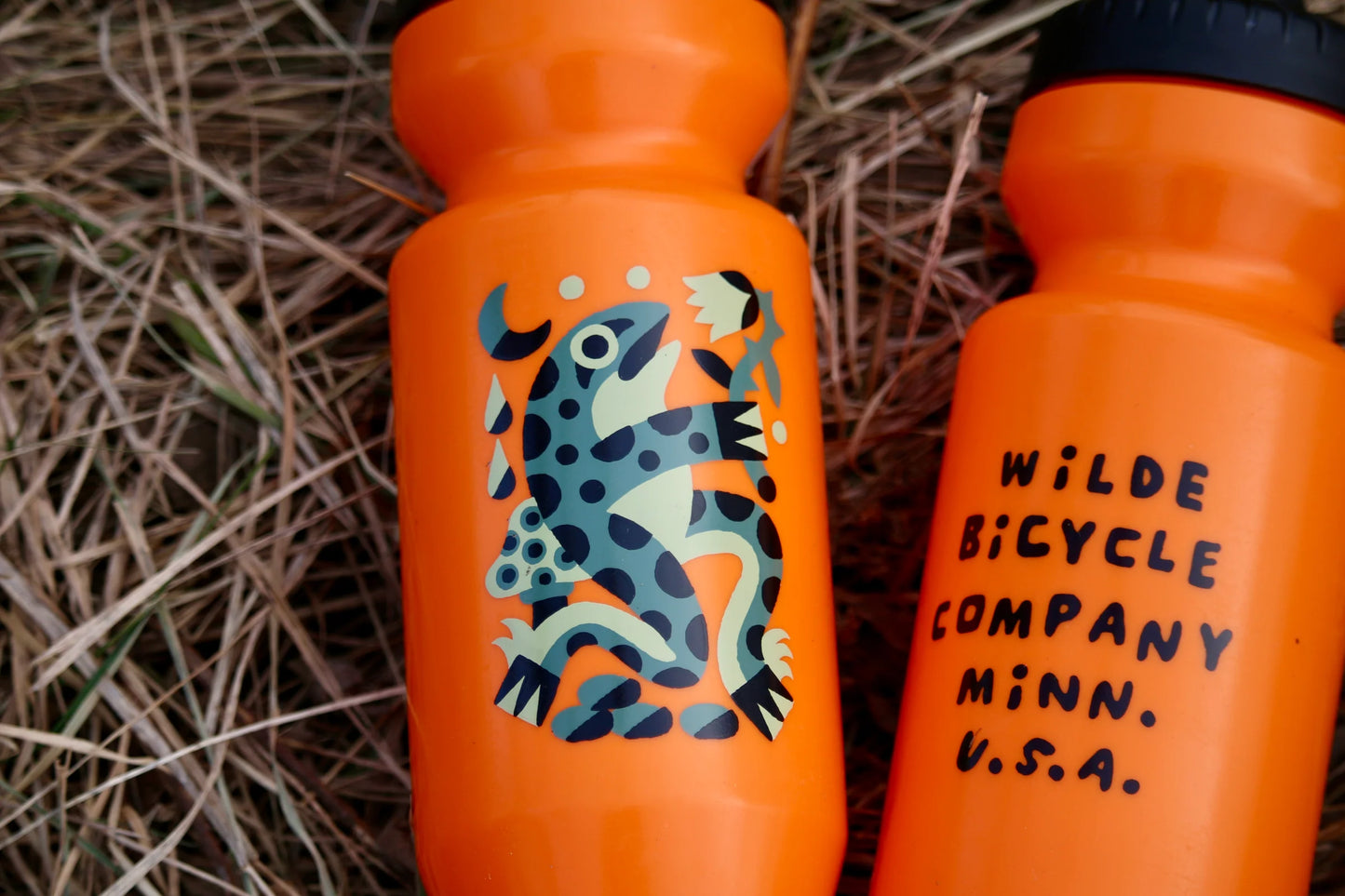 NEW Wilde Forever Frog 22oz Purist Water Bottle