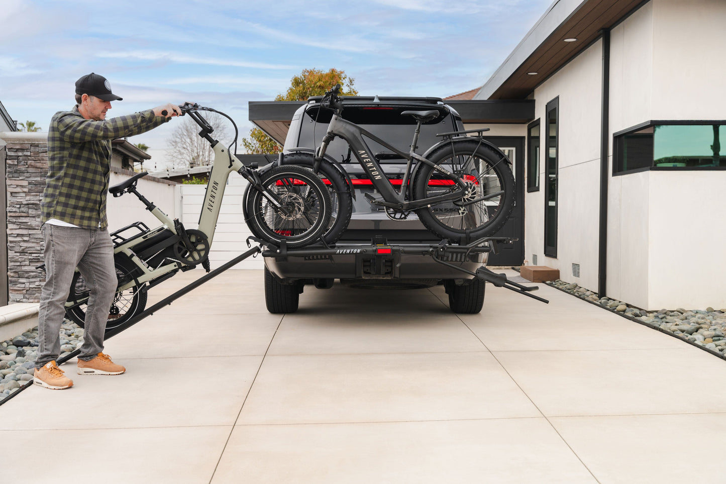 NEW Aventon Loading Ramp