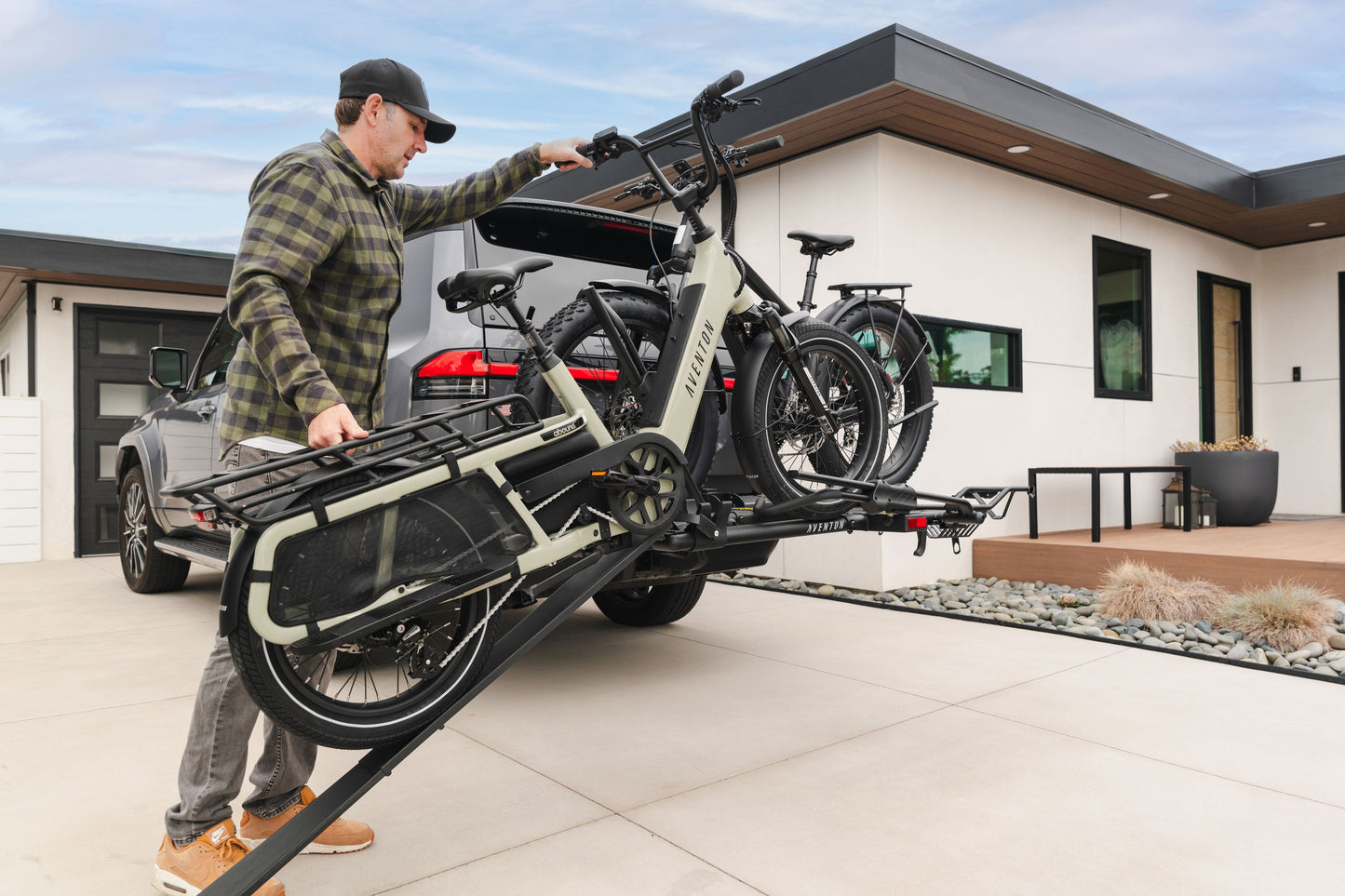 NEW Aventon Loading Ramp