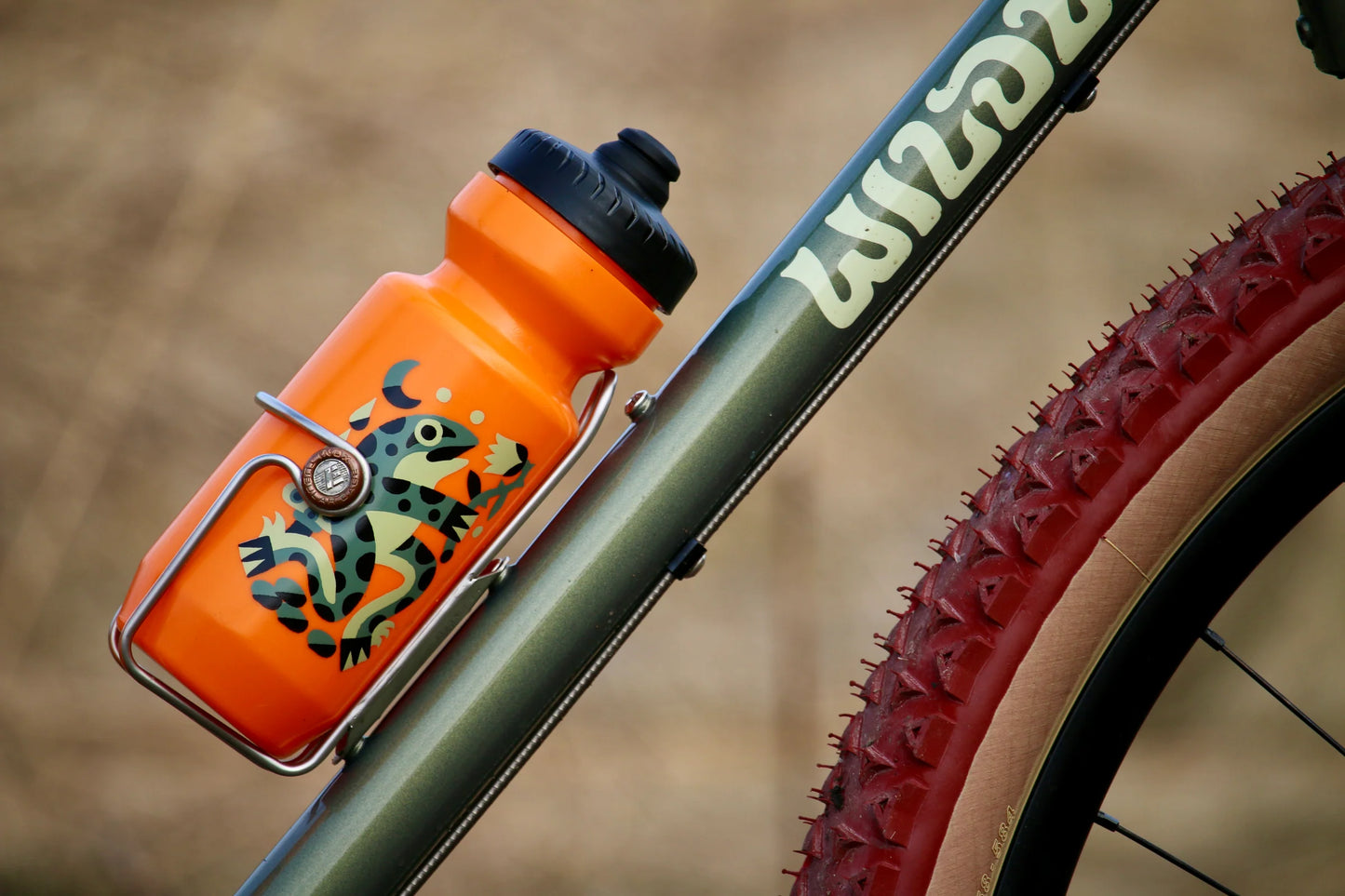 NEW Wilde Forever Frog 22oz Purist Water Bottle
