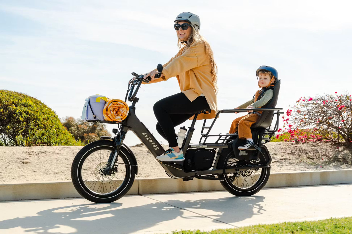 NEW Aventon Abound LR Electric Cargo Bike — 750W, 2-Passenger Rear Deck, 440lb Capacity