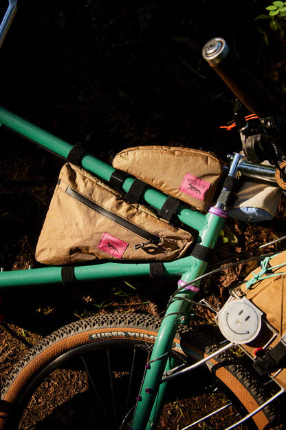NEW Swift Industries Giddy Up Wedge Frame Bag, 3.3L - Around the Cycle