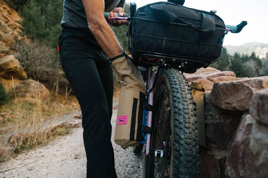NEW Swift Industries Gemini Cargo Pack, 6L - Around the Cycle