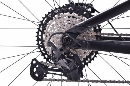 USED 2019 Trek Slash 8 Mountain Bike Large 19.5" Shimano XT Chris King Fox 38