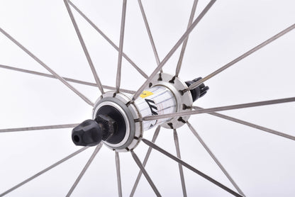 USED Mavic Aksium Race 700C Alloy Road Wheelset Rim Brake Quick Release HG 11 speed Silver