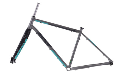 USED Finna Explorer Steel Gravel Adventure Frame Reynolds 853 Medium Thru Axle Flat Mount