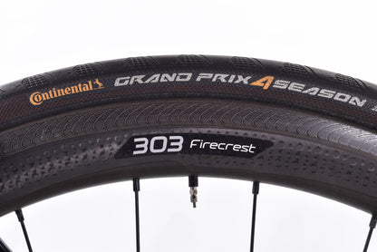 USED Pinarello Dogma F Rim 57.5cm Carbon Road Bike SRAM Red AXS 2x12 speed Zipp 303 Onyx Wheels Black