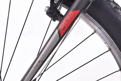 USED Trek 820 Large Steel Mountain Bike 3x7 speed 26" Wheels