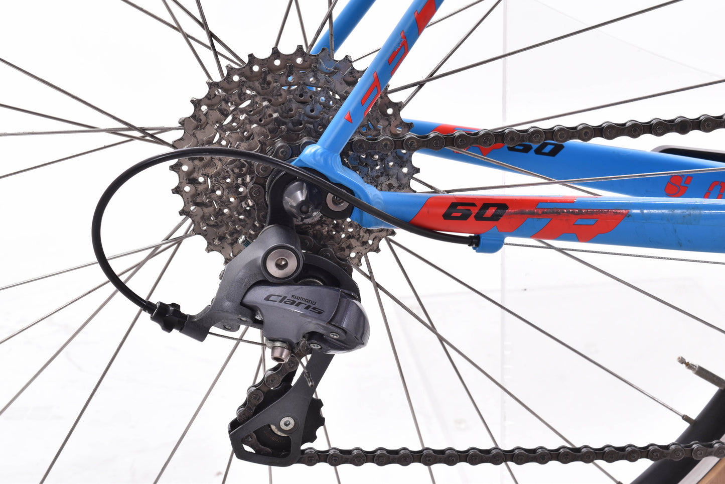 USED 2017 Felt FR60 Road Bike 56cm Shimano Claris 2x8 speed Aluminum Frame Carbon Fork Blue/Red