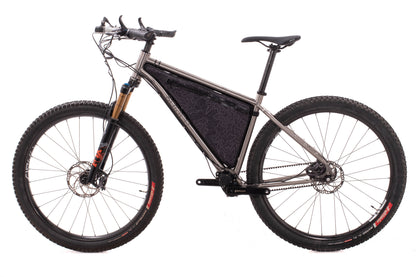 USED Solace Cycles OM-2P Med Titanium Pinion 18 Gearbox Gates Belt Drive Mountain Touring Bike