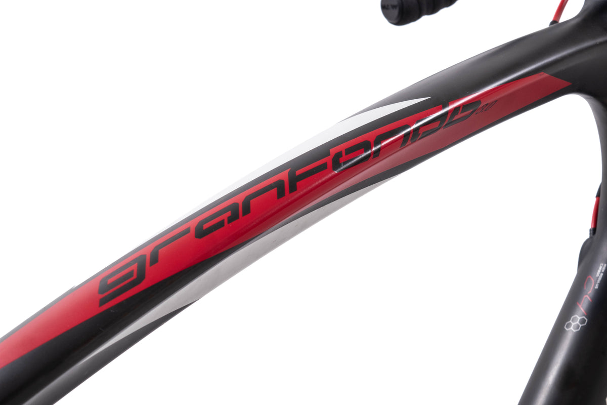 USED 2012 Fuji Gran Fondo 3.0 Large Carbon Endurance Road Bike Shimano 105 2x10 Speed Black/Red/White