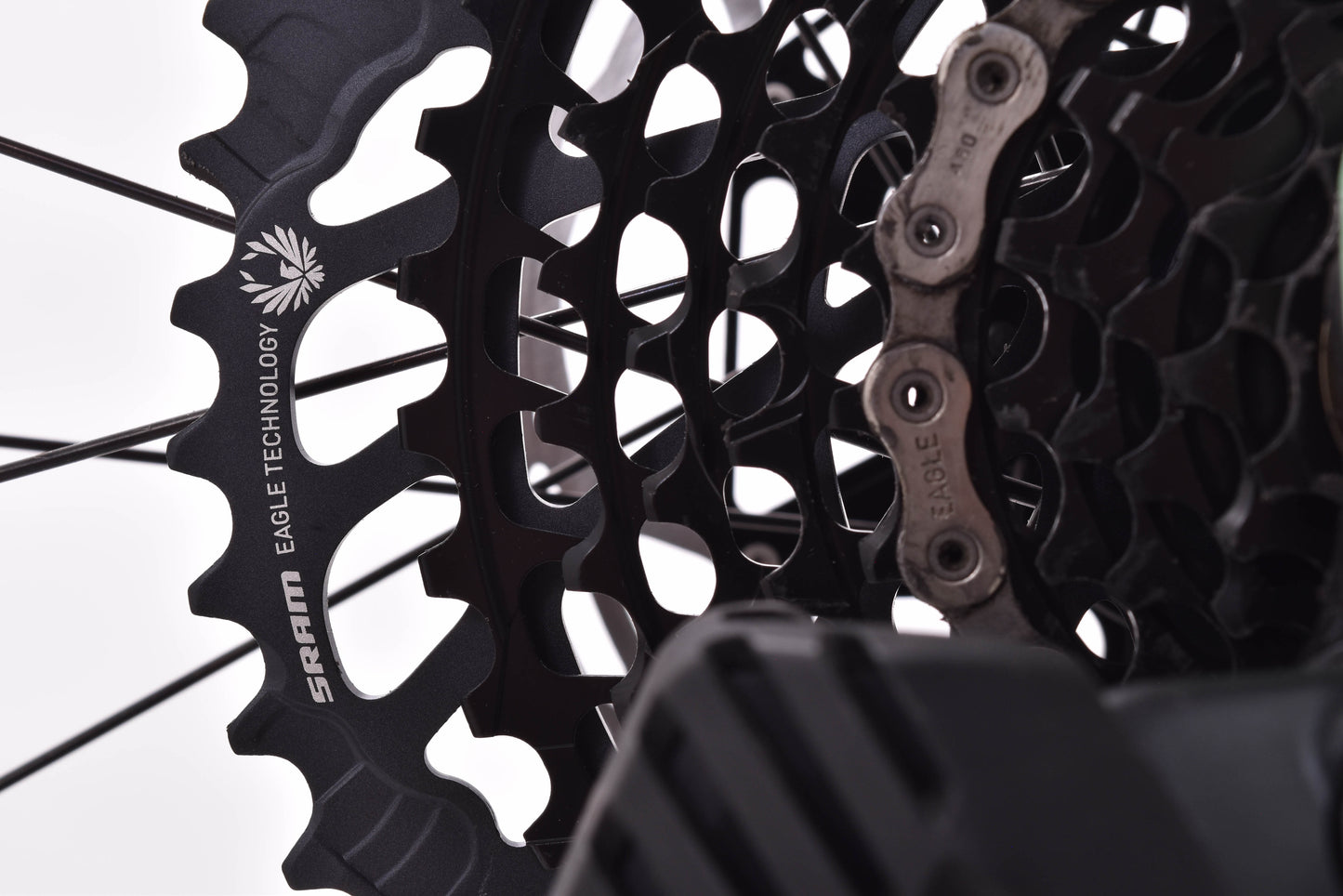 USED 2022 Specialized Stumpjumper Pro S4 Carbon Mountain Bike SRAM X01 AXS Eagle Roval Carbon Rims